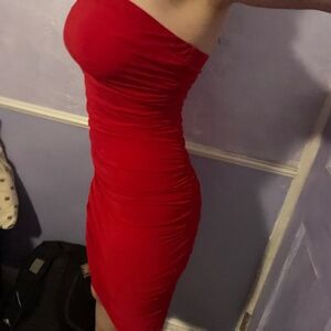 Red strapless bodycon dress